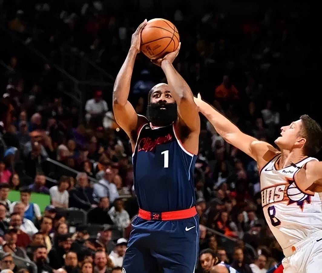 NBA总决赛现疑似裁判失误