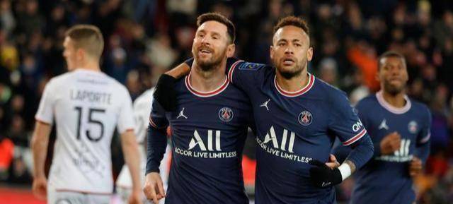 阿雅克肖队球员展现出色技术