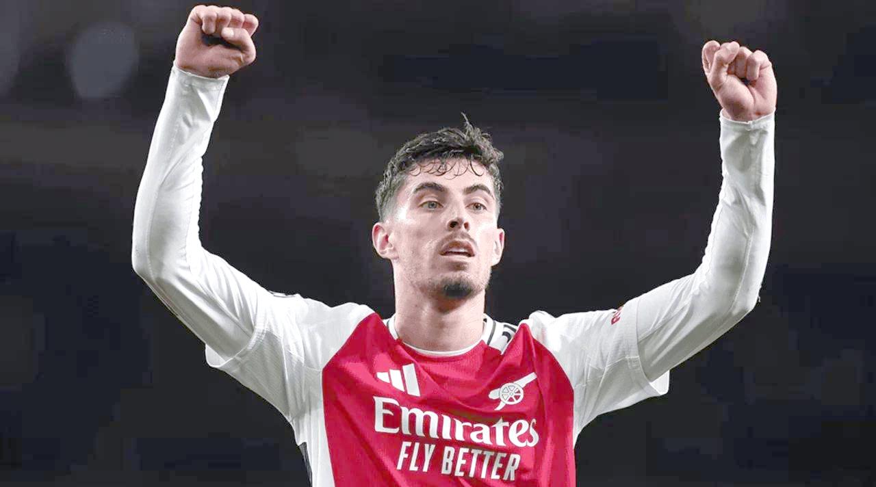 莱万多夫斯基迎来十赛季高光表现，阿森纳球迷沸腾！的简单介绍